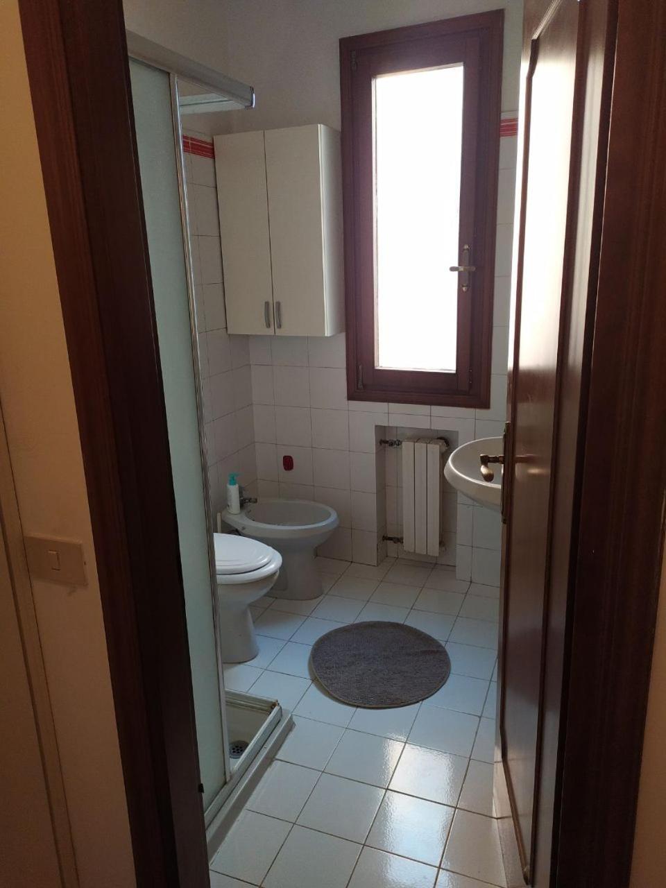 Private In Rialto